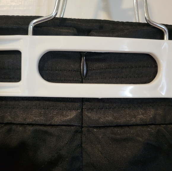 Club Monaco A line quilted skirt - Picture 5 of 6